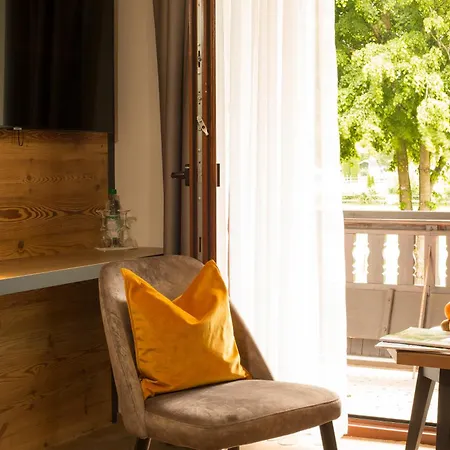 Πανσιόν Landgasthof Schmuck 3*